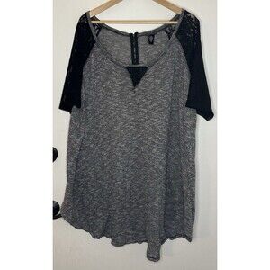 Torrid Size 3 Black Lace Short Sleeves Tunic Gray Marbled -EUC 22/24